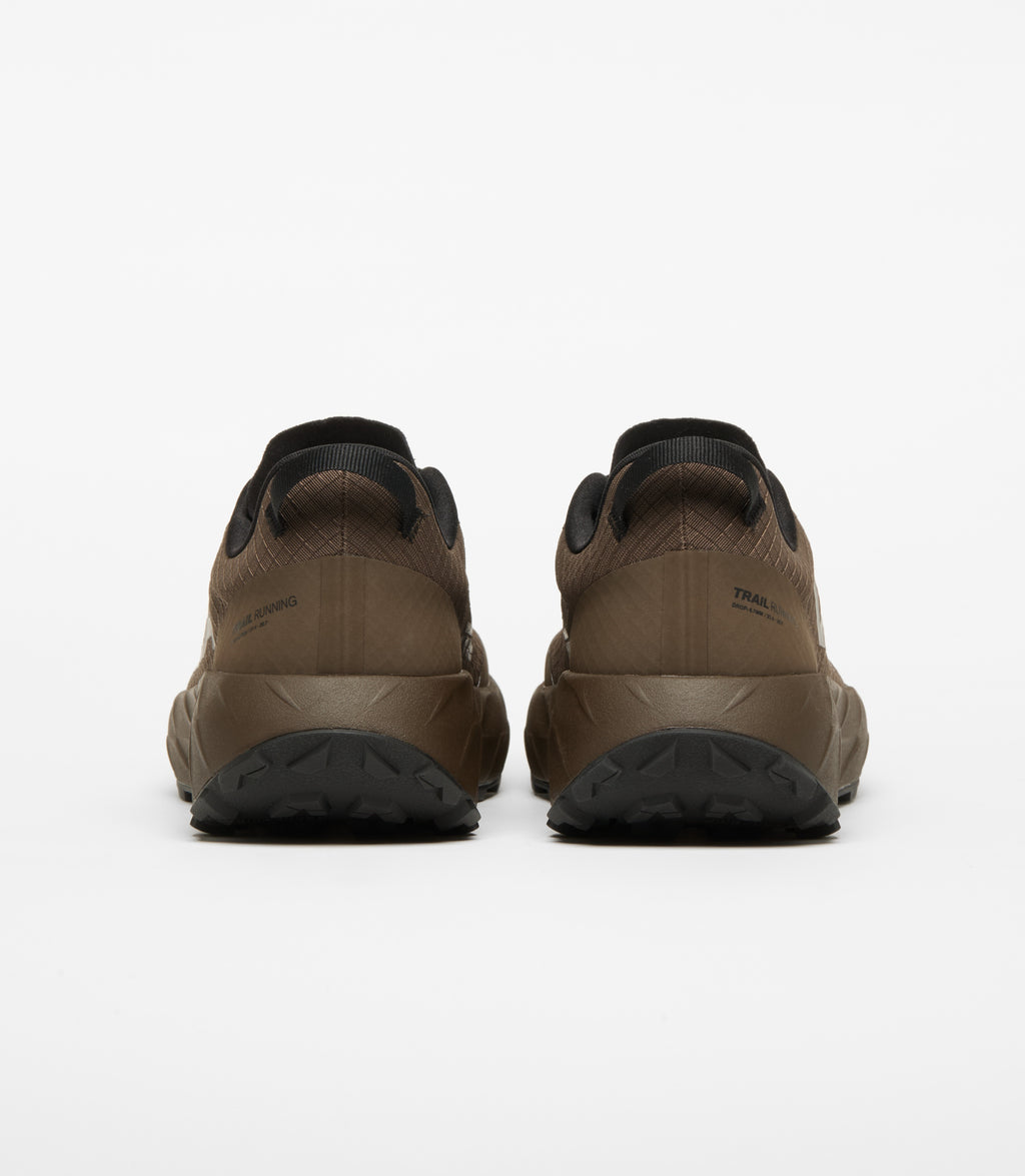 Veja - Harpie Trail Aeroshell Eagle Black