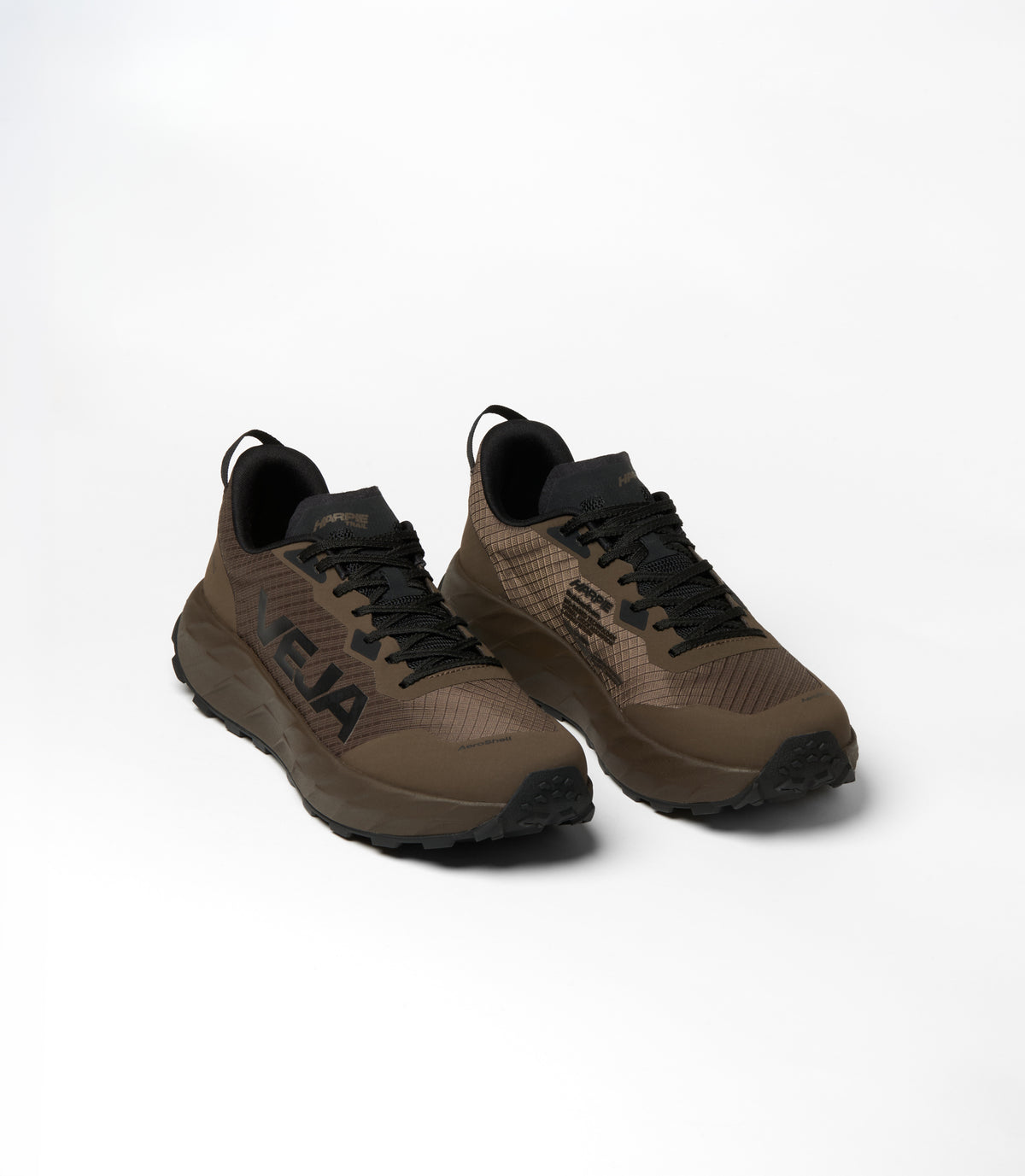 Veja - Harpie Trail Aeroshell Eagle Black