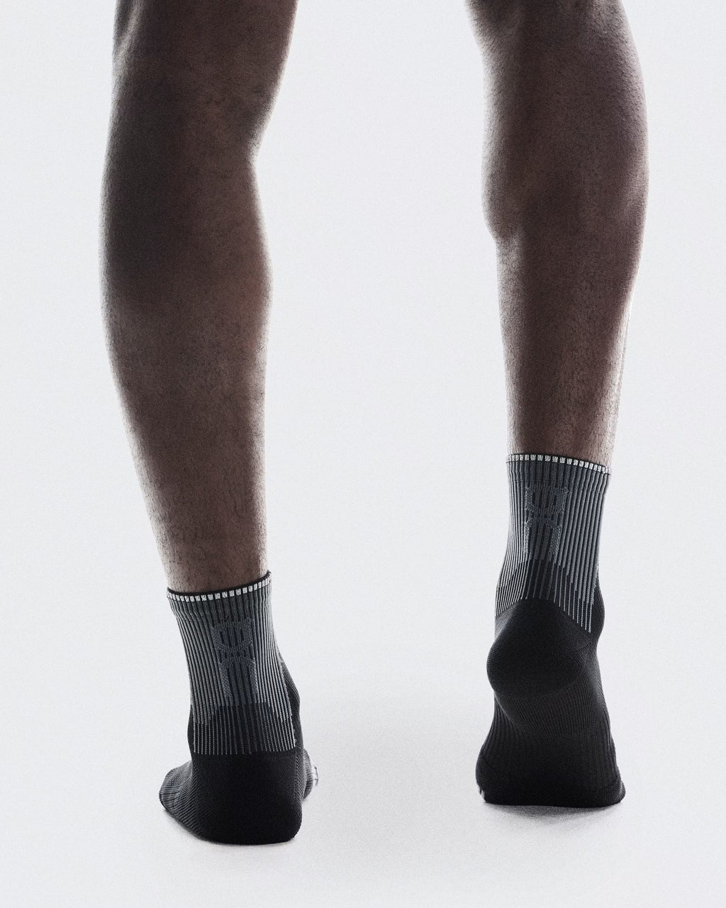 ON - Performance Run Socks Mid - Black
