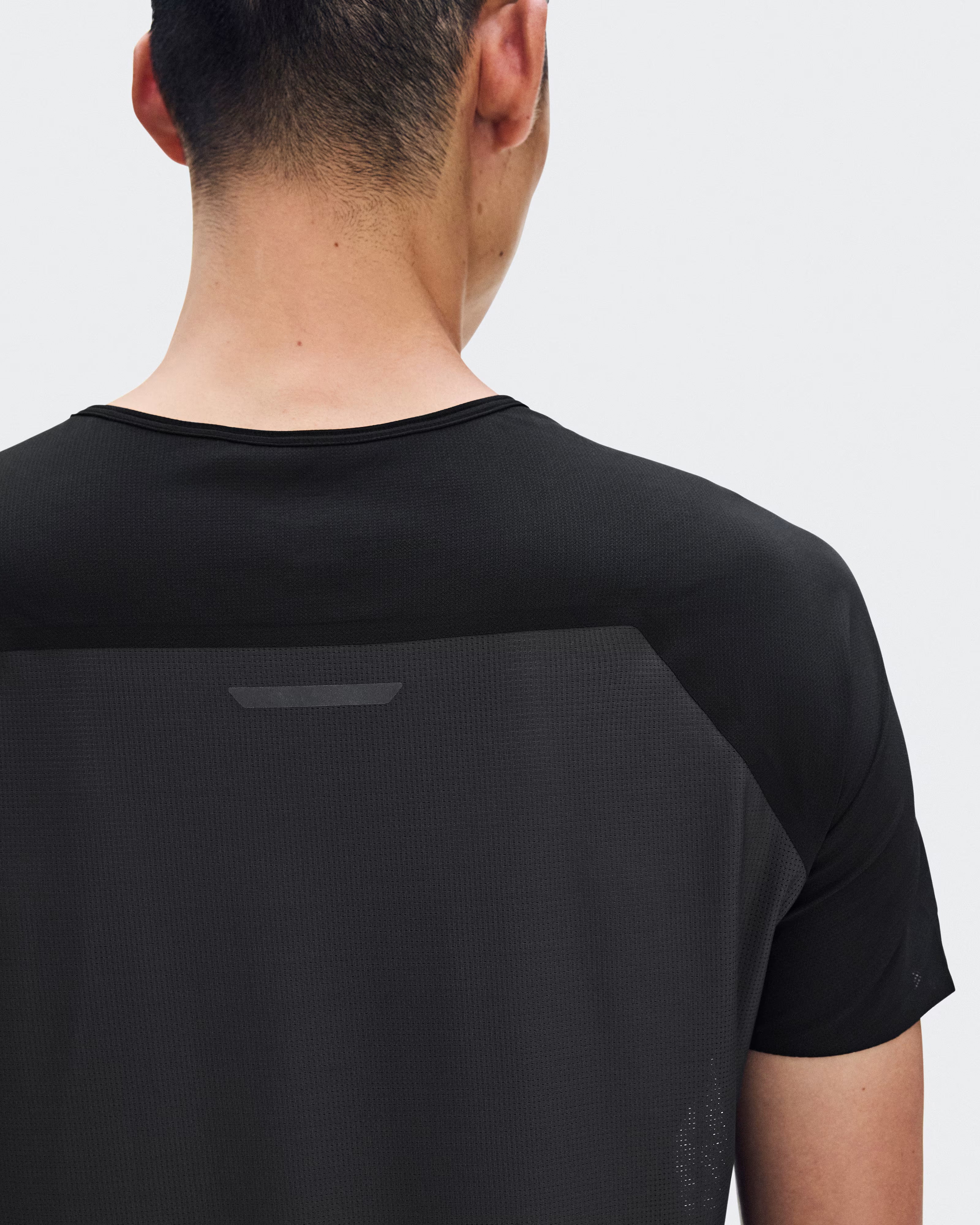ON - Performance T-shirt Men Black/Eclipse