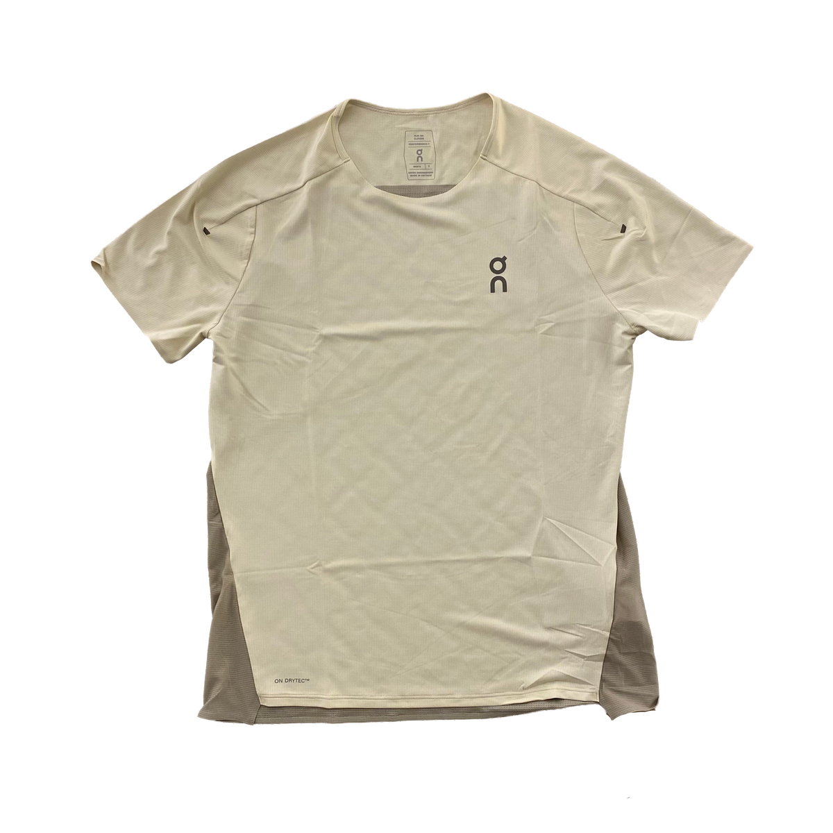 On - Performance-T Hare | Brume